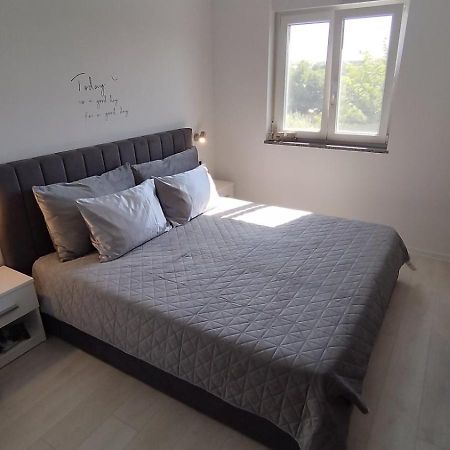 Crystal Apartment Umag Eksteriør bilde